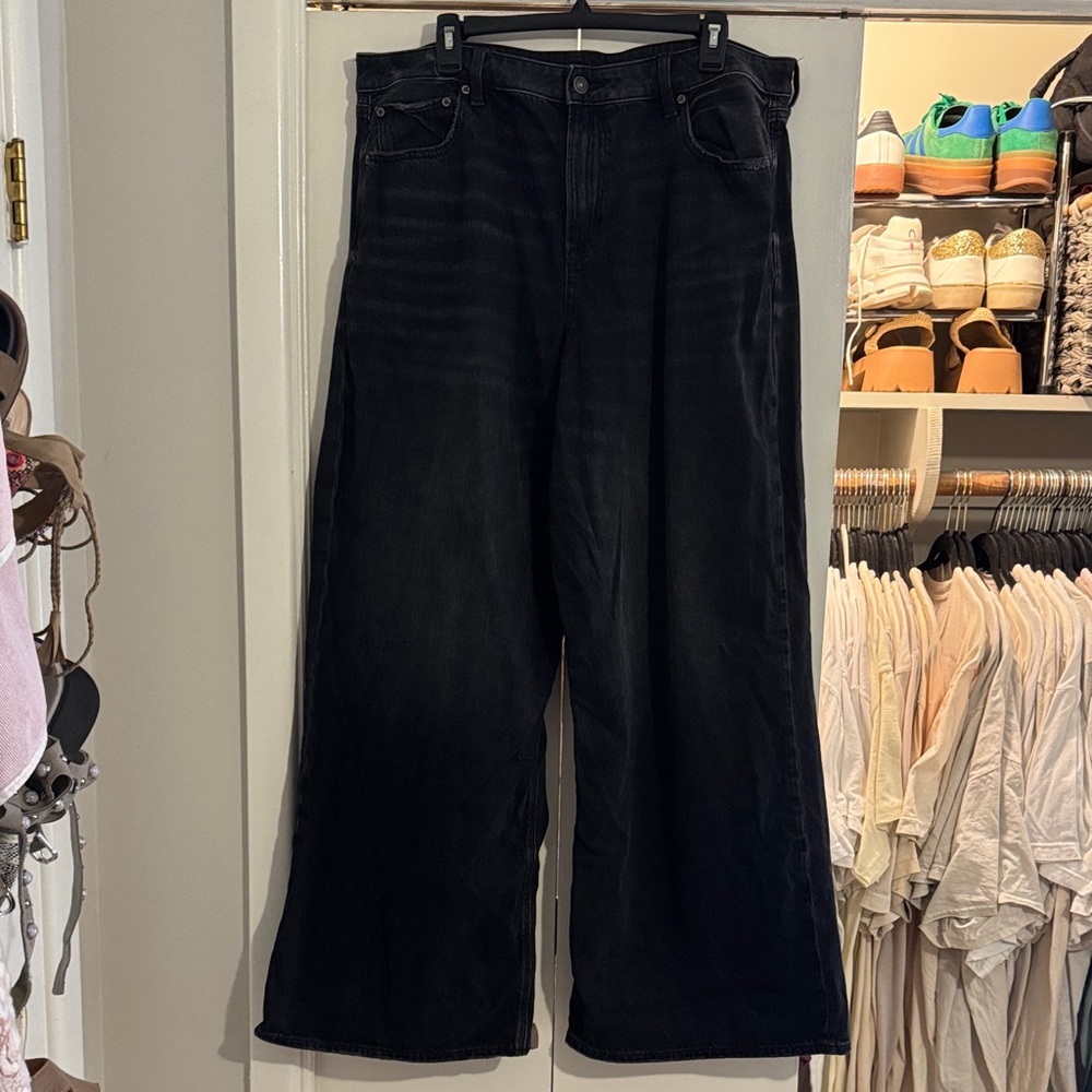 American Eagle Outfitters Black Wide Leg Jeans